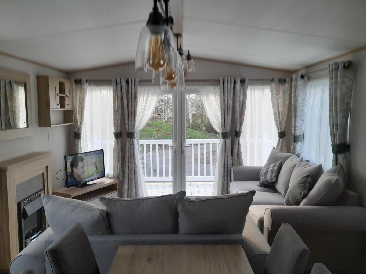 Beautiful 6 Berth Caravan With Decking At Southview Holiday Park Ref 33024O Hotel Skegness Bagian luar foto